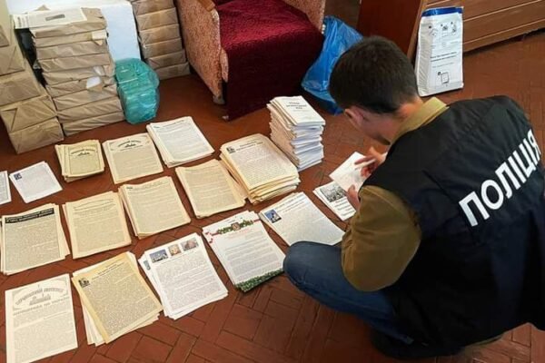 Священнику УПЦ МП на Житомирщині, який роздавав вірянам кремлівські “агітки”, повідомили про підозру (ФОТО)
