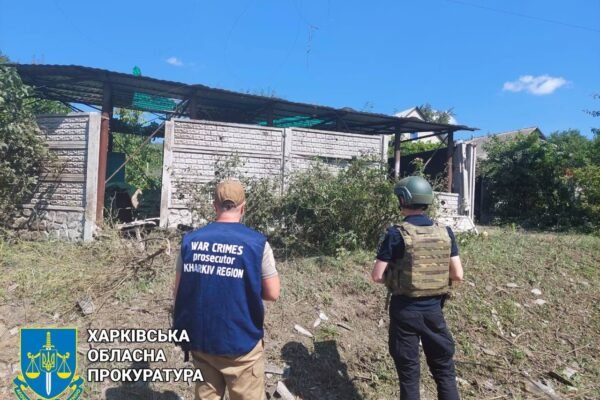 Наслідки чергових ворожих обстрілів Харківщини: двоє поранених та загибла (ФОТО)