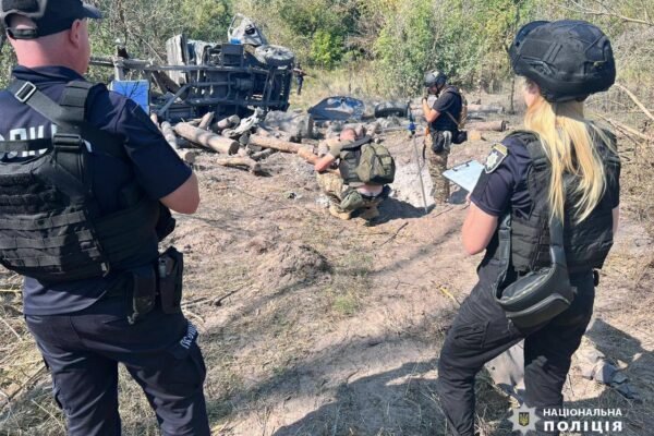 На Харківщині на міні підірвалася вантажівка: є постраждалі (ФОТО)