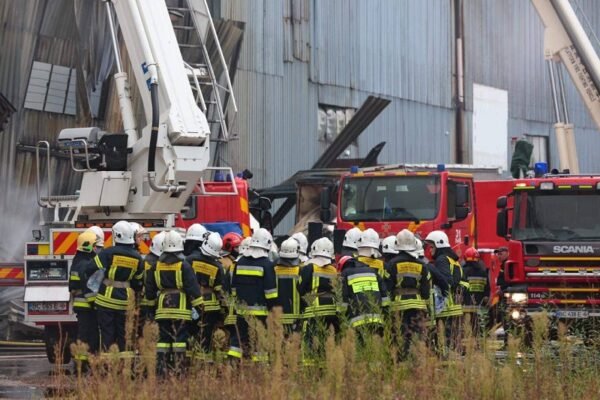 У Львові рятувальники закінчили роботи з ліквідації наслідків атаки “шахедами” (ФОТО)