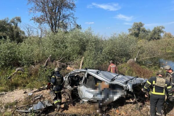 Кількість загиблих внаслідок ворожого удару по Куп’янську зросла до восьми