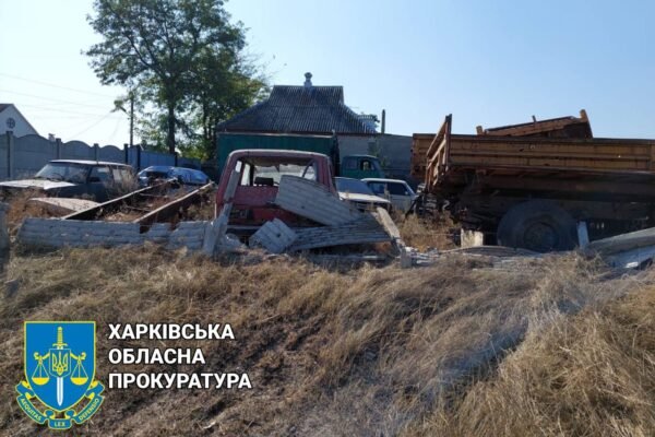 Росіяни вдарили артилерією по Вовчанську на Харківщині (ФОТО)