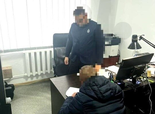 Службовцям Тернопільського військкомату повідомили про підозру у катуванні та позбавленні волі людини