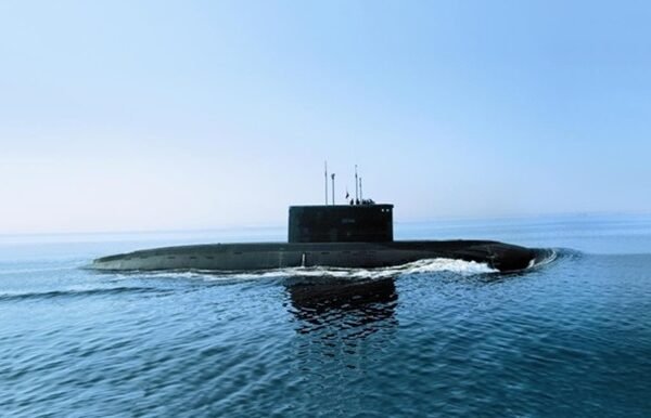 РФ вивела в Чорне море два підводні ракетоносії з “Калібрами”