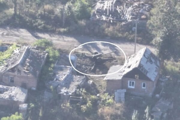 Як бійці ССО знищили замасковану гармату окупантів під Бахмутом (ВІДЕО)