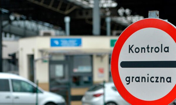 Україна домовляється про відкриття чотирьох нових пунктів пропуску на кордоні з Польщею