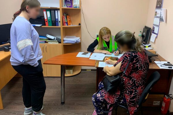 Обкрадали могили Героїв: Київські поліцейські встановили особи неповнолітніх вандалів