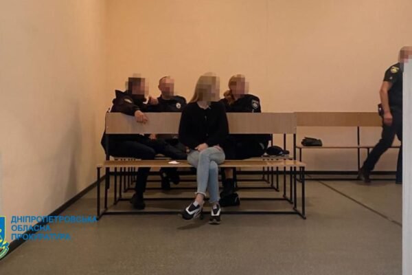 У Кривому Розі мати зі співмешканцем гвалтували і знімали порно з дітьми 1 і 2 років