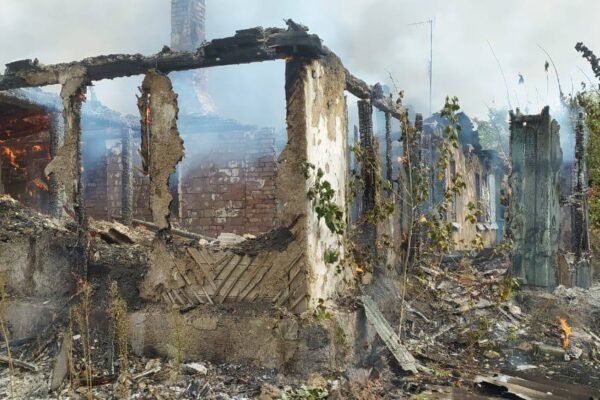 Внаслідок удару по Вовчанську 6 жовтня знищено квартирний будинок