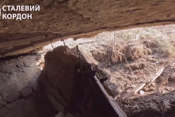 Прикордонники показали кадри боїв за Кліщіївку (ВІДЕО)