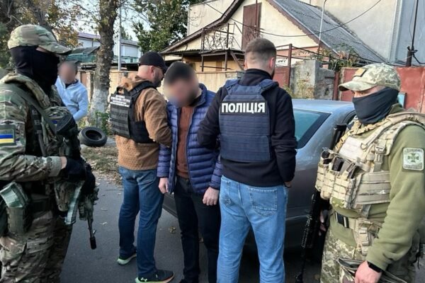 На Одещині викрили клірика УПЦ МП, що за 7,5 тис. доларів допомагав ухилянтам тікати з країни