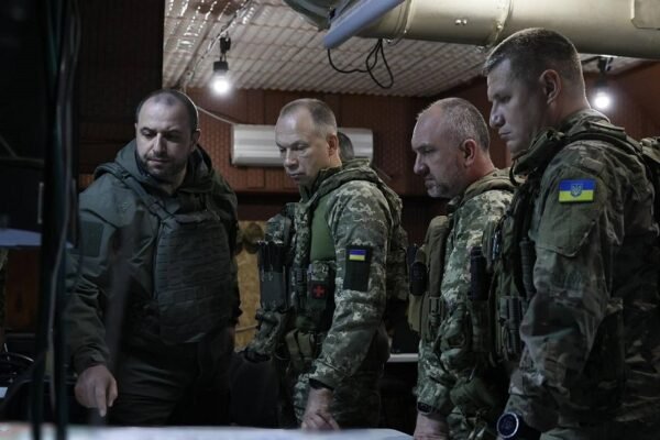 Умєров і Сирський відвідали підрозділи ЗСУ на Сході України