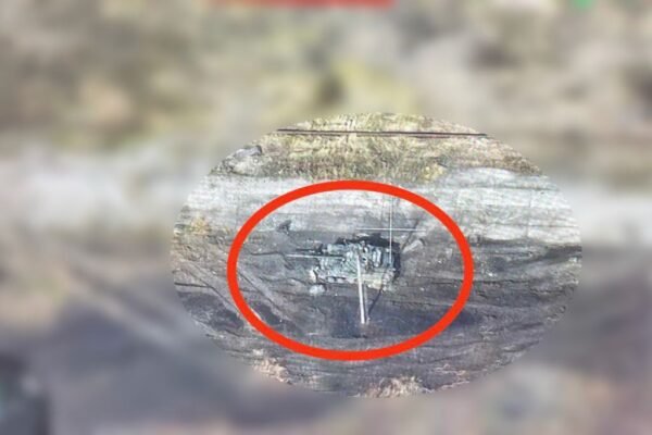 З’явилися фото підбитої російської техніки під час наступу окупантів на Авдіївському напрямку (ФОТО)