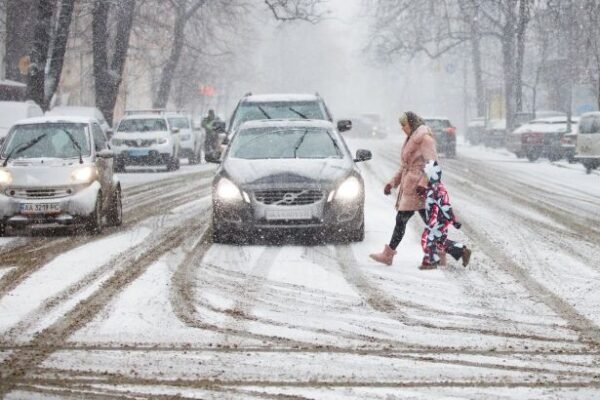 На Одещині скасовано обмеження руху на дорогах, що були спричинені негодою