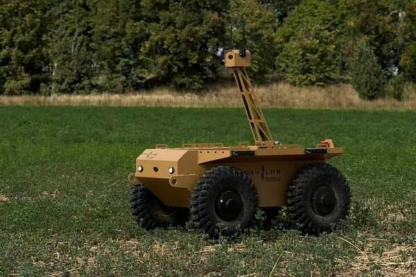 На фронті тестують наземного робота SIRKO українського виробництва