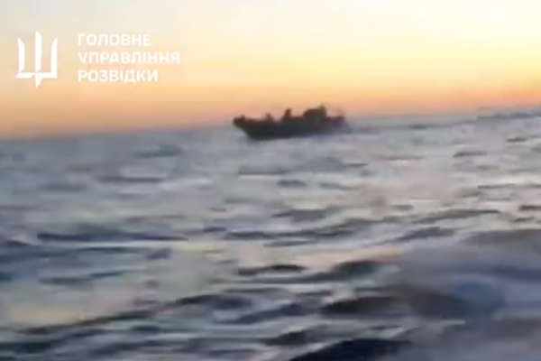 Бійці ГУР показали унікальні кадри підготовки та реалізації рейдів на територію Криму (ВІДЕО)
