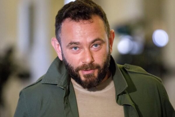 Слідство у справі нардепа Дубінського, який виїздив за кордон за підробними документами, завершено, – ДБР