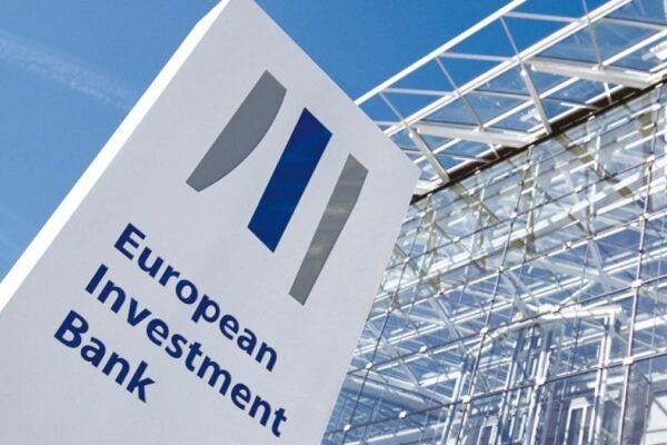 ЄІБ виділить Україні 450 млн євро на два проєкти відновлення