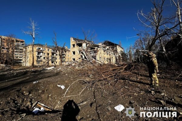 Наслідки ворожих обстрілів Донеччини за добу: пошкоджені будинки, троє загиблих (ФОТО)
