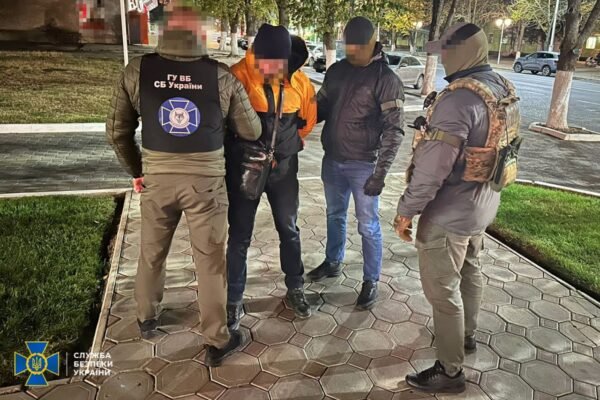 Директор кадрової агенції в Одесі організовував виїзд ухилянтів за кордон