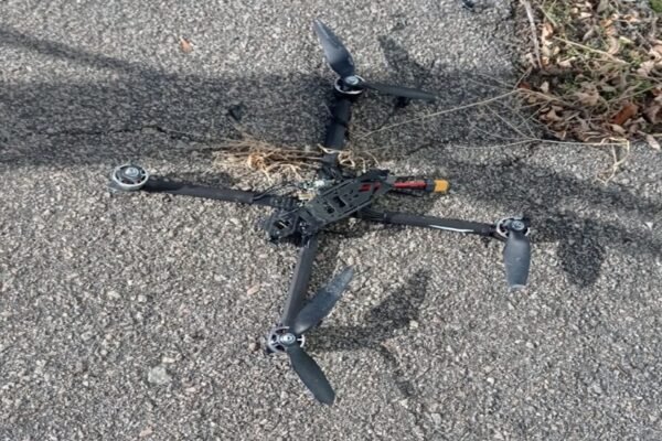 Прикордонники “відмінусували” чотири FPV-дрони окупантів на Запорізькому напрямку (ФОТО)