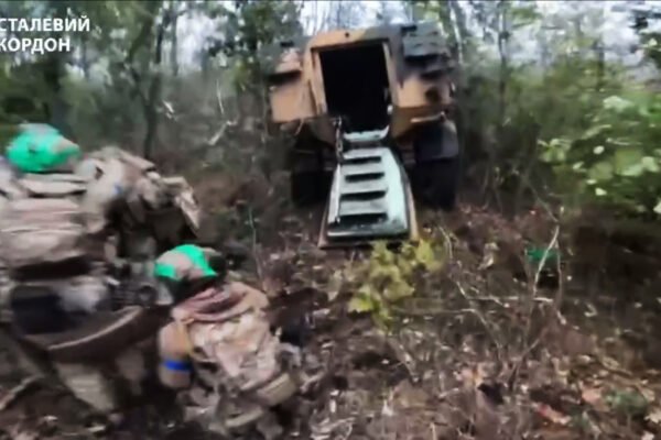 Прикордонники зайняли передові позиції росіян на Сватівському напрямку (ВІДЕО)