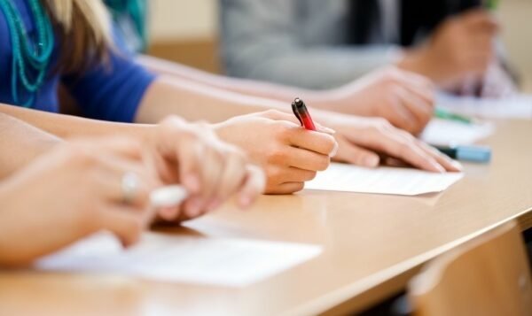 Рада ухвалила закон про визнання освіти, здобутої на окупованих територіях