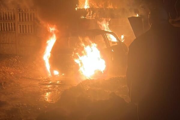 Масована атака дронами по Харкову та передмістю: горіла СТО, зруйнований навчальний заклад (ФОТО, ВІДЕО)