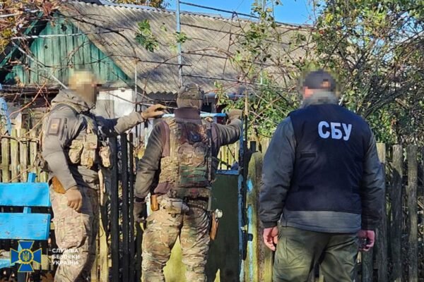На Вінниччині затримали російського агента, який готував повітряні удари по об’єктах Укрзалізниці (ФОТО)
