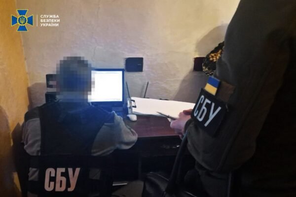 На Одещині затримали коригувальницю, яка наводила російські ракети на “зерновий коридор”