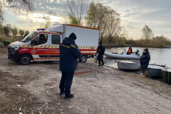 На Полтавщині перекинувся човен: зникли дві людини