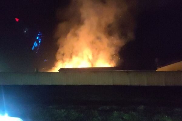 У Краснодарському краї палала військова частина (ВІДЕО)