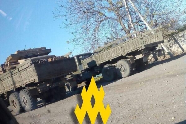 Партизани навідалися на одну з баз окупантів на Херсонщині і виявили багато техніки (ВІДЕО)
