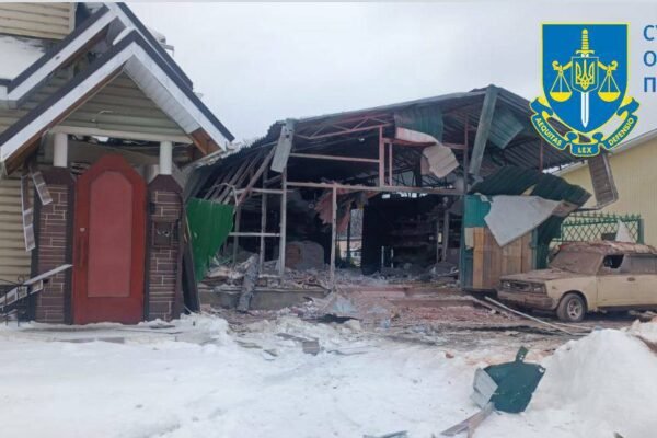 Росіяни обстріляли Середина-Буду на Сумщині: є поранений