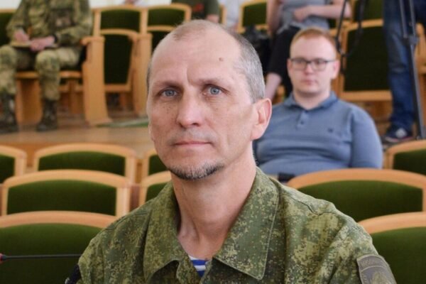 У Луганську підірвали авто з колаборантом Поповим: він загинув