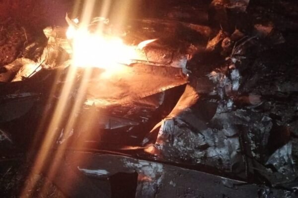 Уламки збитого “шахеда” впали в полі на Вінниччині (ФОТО, ВІДЕО)