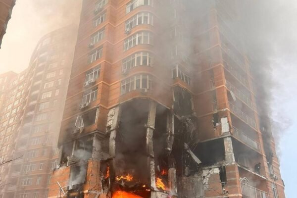 Ракетний удар по Одесі: двоє загиблих та багато поранених (ФОТО)