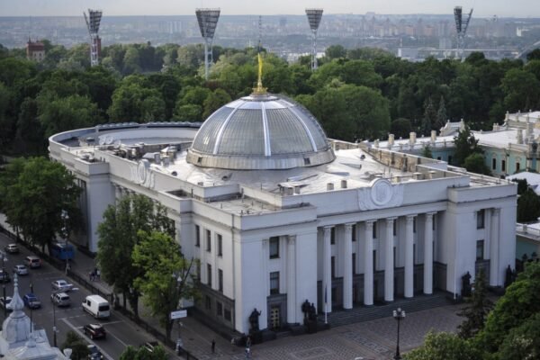 Рада ухвалила у другому читанні закон про медичний канабіс