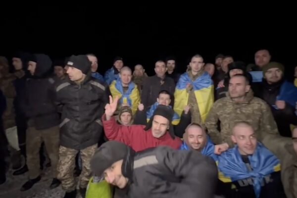 Наші – вдома: Україна повернула з російського полону понад 200 захисників і цивільних (ВІДЕО)