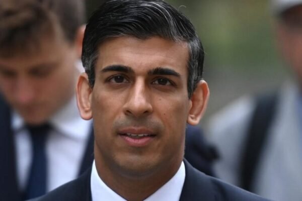 Прем’єр Британії Сунак сьогодні приїде в Україну