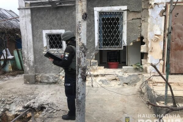 Окупанти вкотре обстріляли Нікопольщину: Наслідки руйнувань оприлюднили правоохоронці (ФОТО)