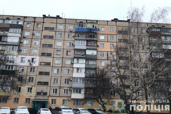 У Кривому Розі чоловік вистрелив з РПГ по багатоповерхівці, суд взяв його під варту (ФОТО)