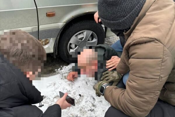 У Києві затримали ворожого агента, який коригував ракетні удари (ФОТО)