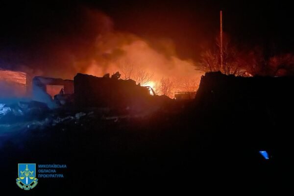 Обстріл Миколаївщини: У Снігурівці поранено 4 осіб, серед яких – дитина