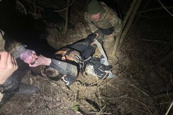 В крижаній воді гірської Тиси мало не загинув 26-річний ухилянт із Сумщини