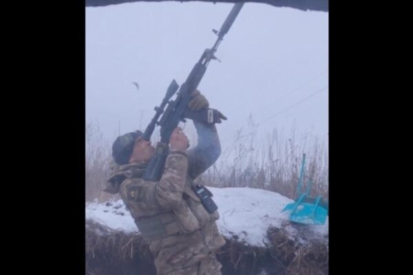 Два ворожих безпілотники зі скидами знешкодили прикордонники Луганського загону на Донеччині