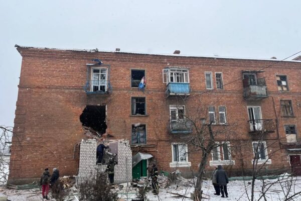 Росіяни обстріляли Купʼянськ: є загибла та поранені
