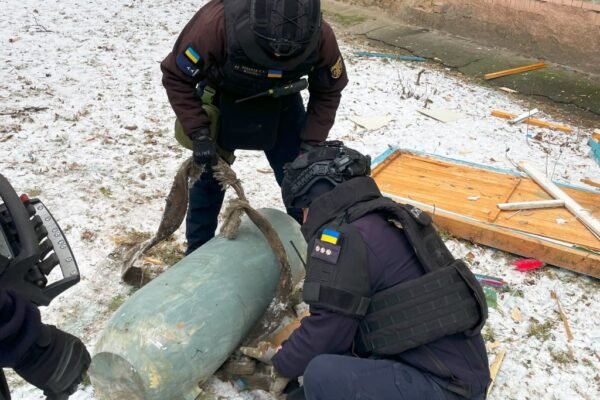 У Києві сапери вилучили бойову частину російської ракети Х-101 (ФОТО)