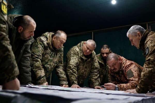 Сирський з Умєровим побували на позиціях ЗСУ на Авдіївському та Куп’янському напрямках