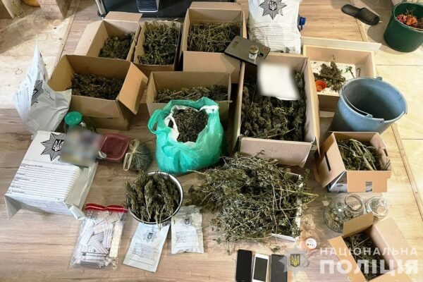 На Вінниччині в чоловіка вилучили наркотиків на 8 млн грн